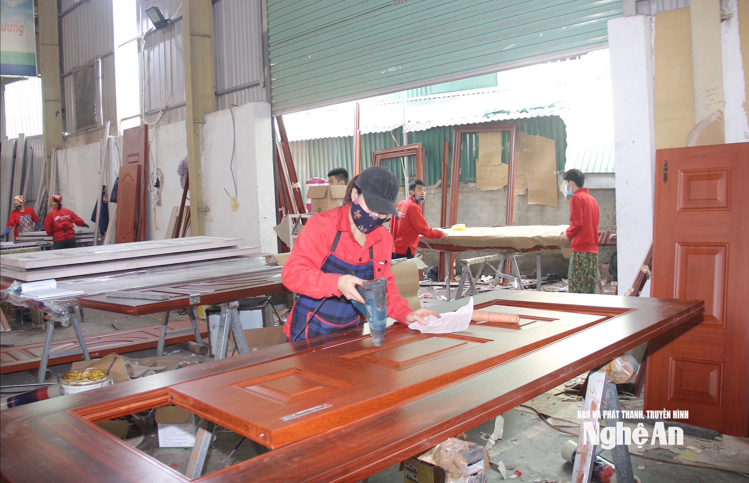  Mai Hoa, xươngr sản xuất tôn mã kẽm