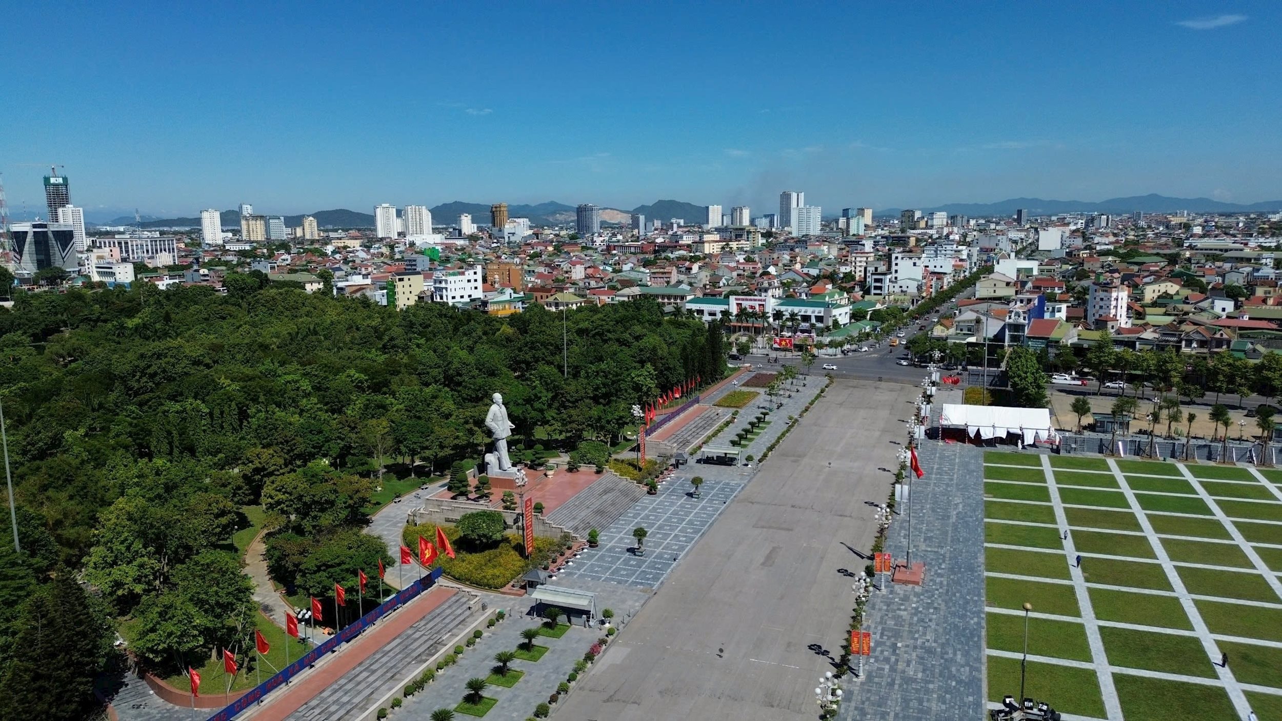 Quang cảnh 4