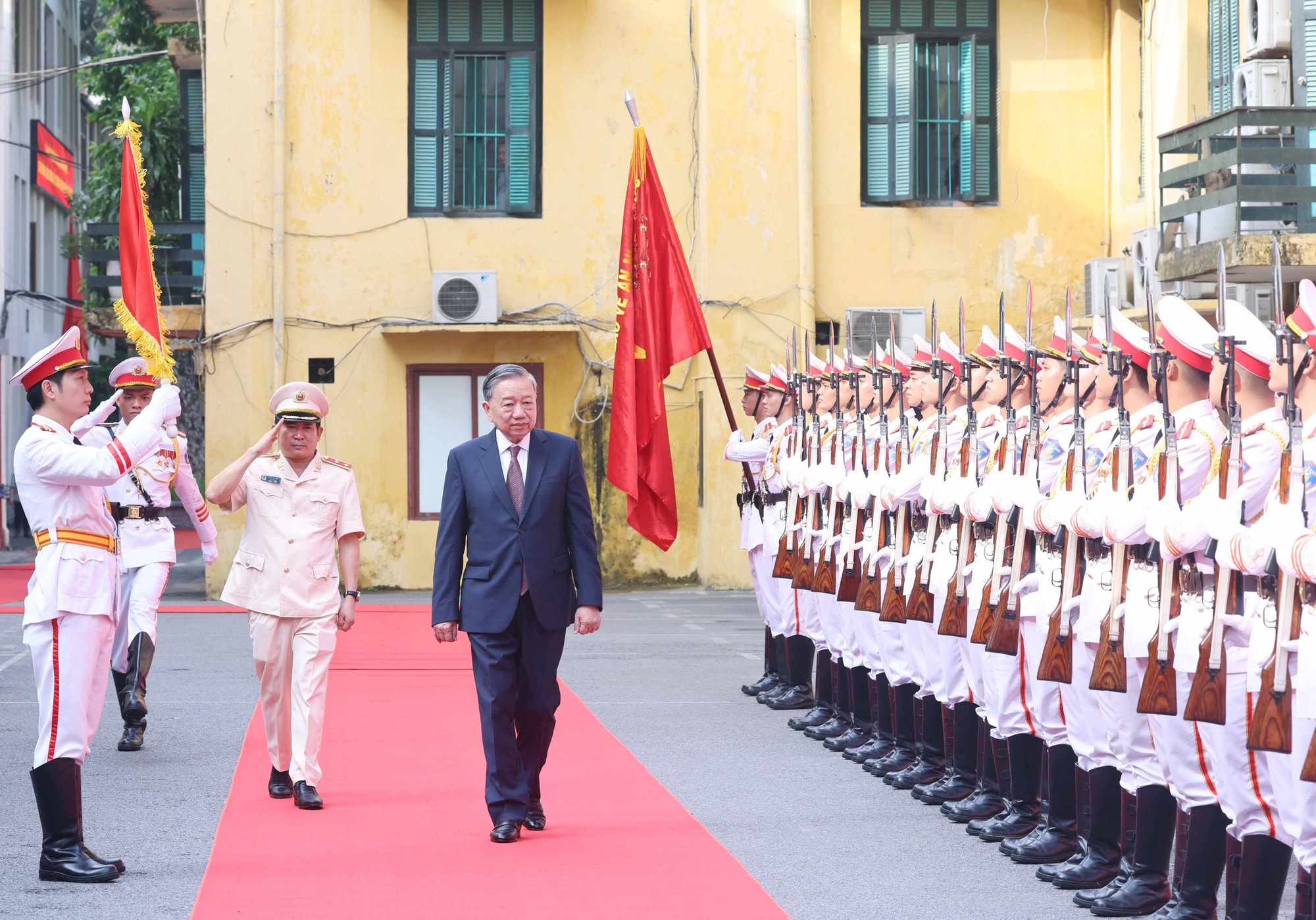 tong-bi-thu-to-lam-tham-cuc-an-ninh-chinh-tri-noi-bo-bo-cong-an-8175770.jpg