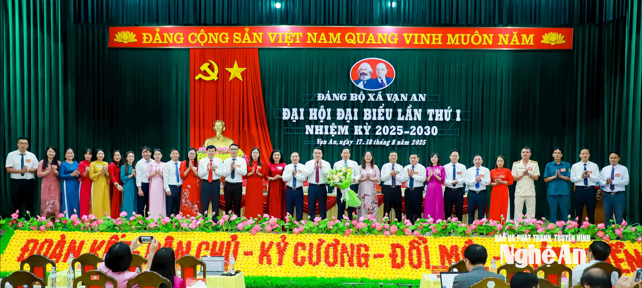 Trưởng ban Tổ chức Huyện ủy Nam Đàn cũ giữ chức Bí thư Đảng ủy xã Vạn An (Nghệ An)