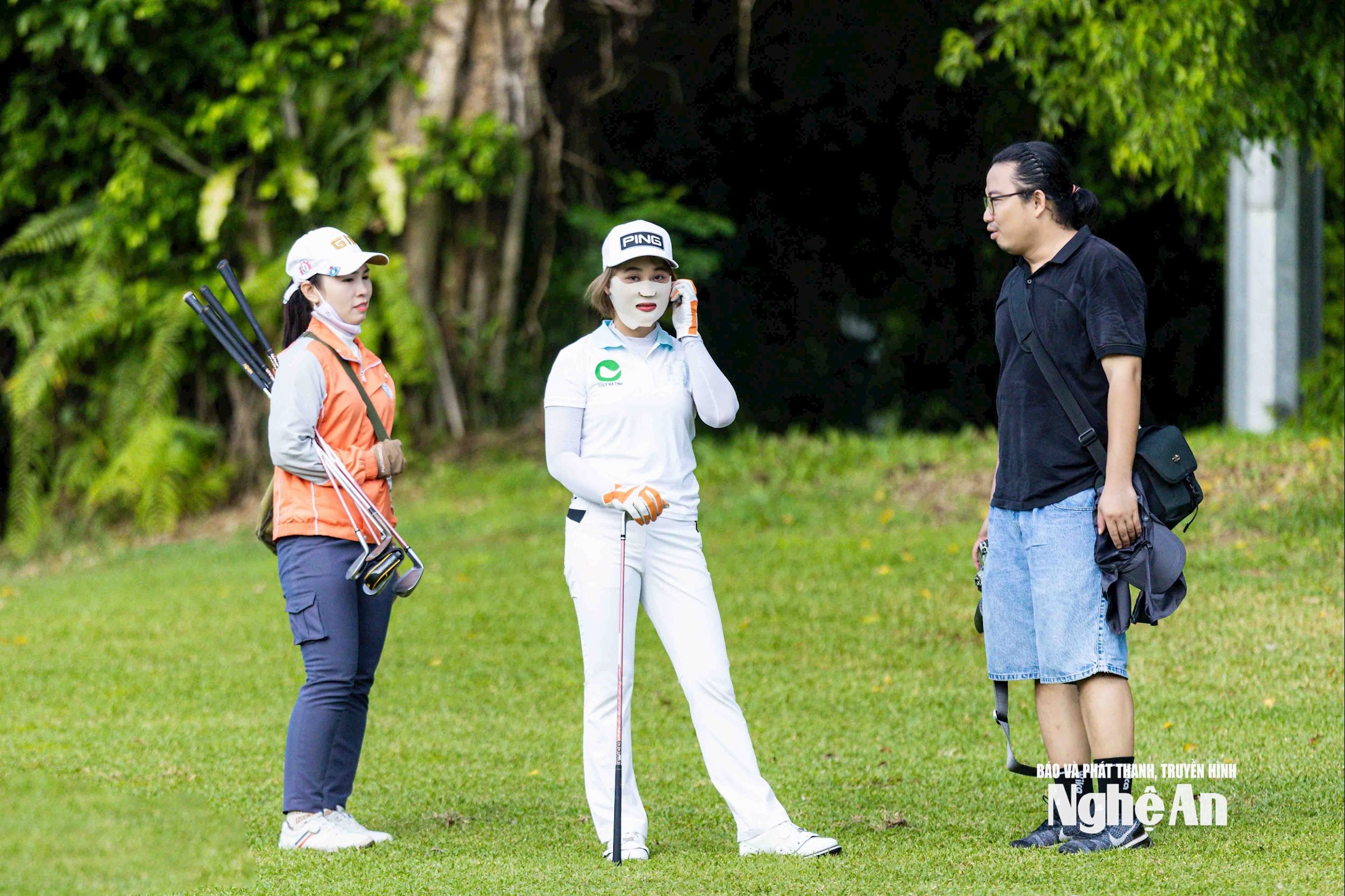 مهنة الكادي Photo Xuan Thuybna_caddy profession Photo Xuan ThuyDATT2281
