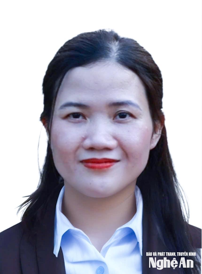 dong-chi-cao-thi-van-anh-.jpg