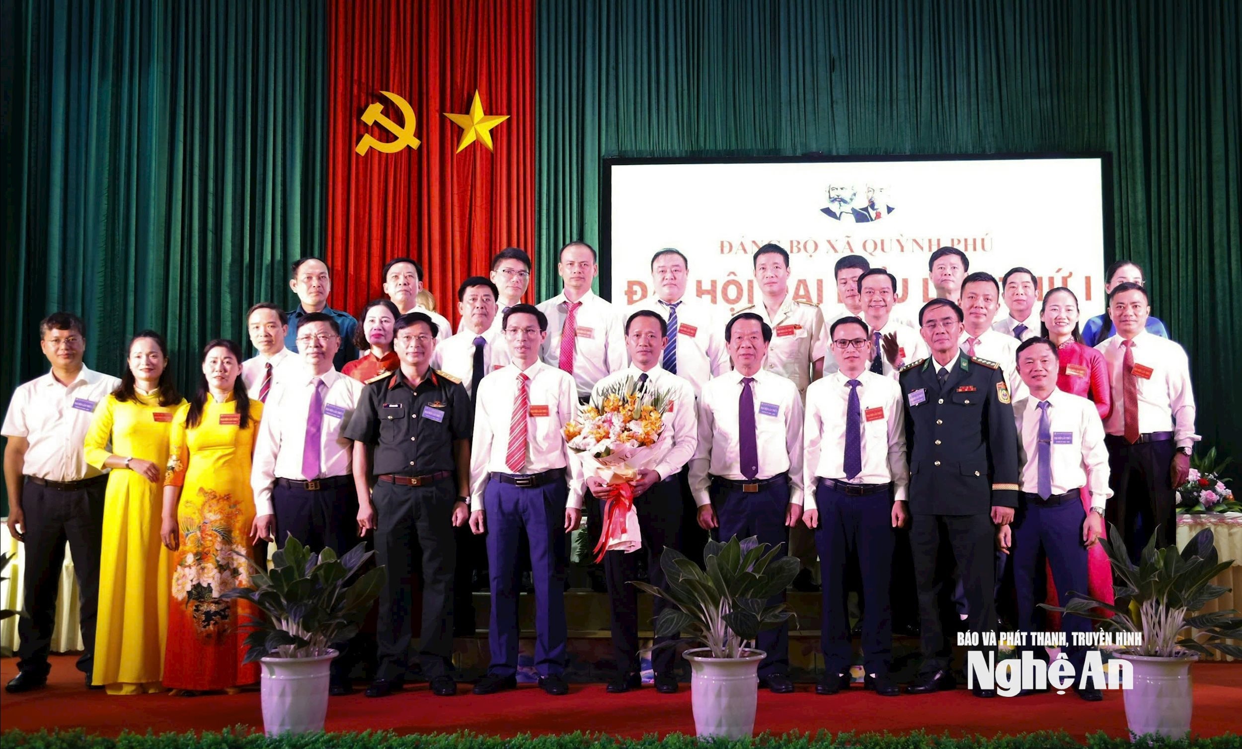  chấp hành