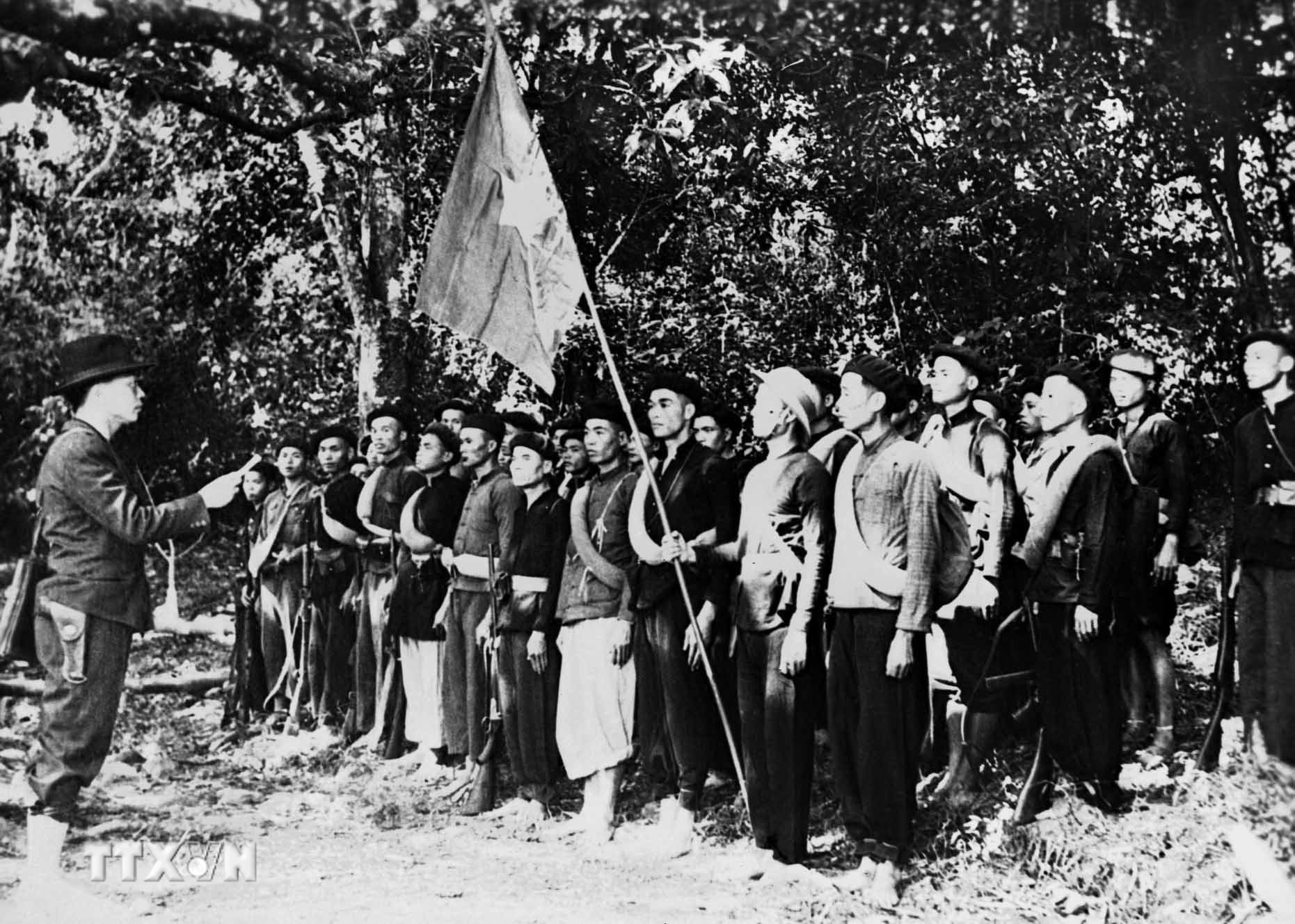 ttxvn-moc-son-choi-loi-trong-lich-su-dan-toc-viet-nam-7537317.jpg