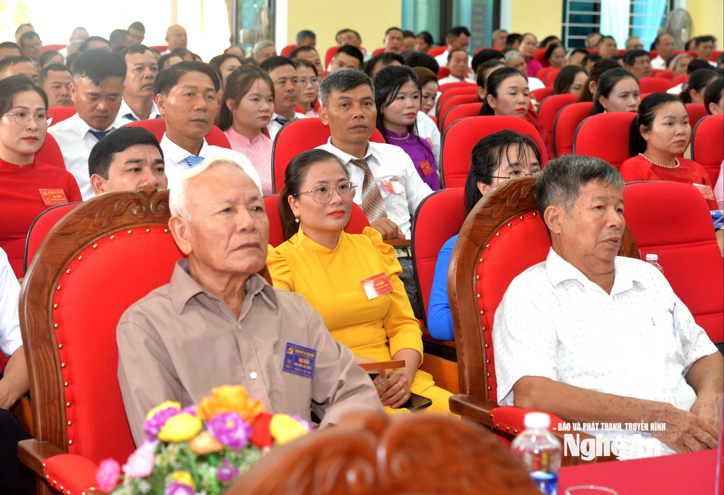 Các đại biểu dự đại hội. Ảnh: Xuân Hoàng