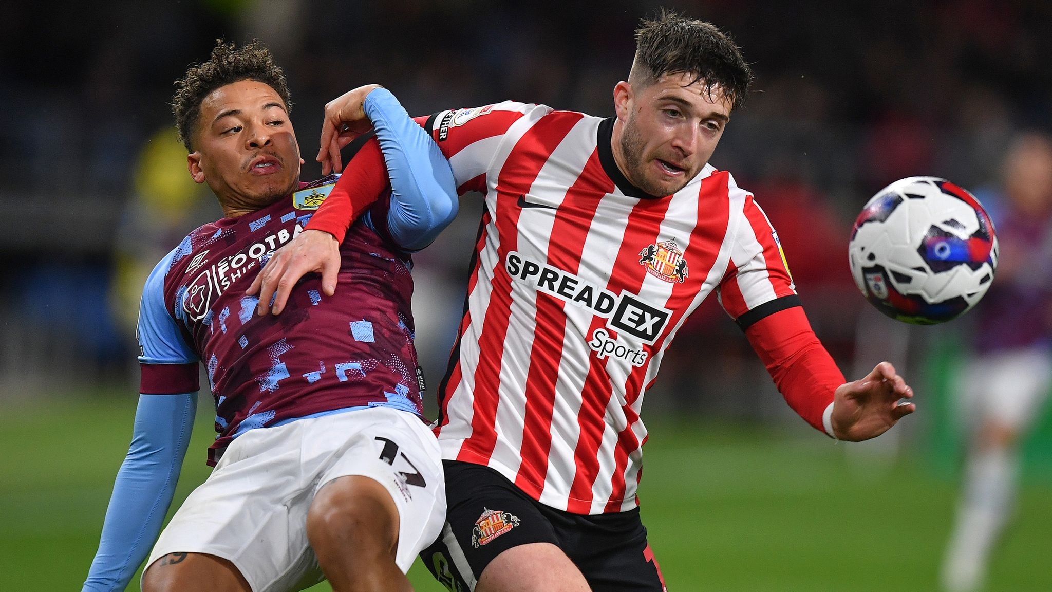 Burnley 0-0 Sunderland: Vincent Kompany's Championship leaders held to goalless draw | Football News | Sky Sports