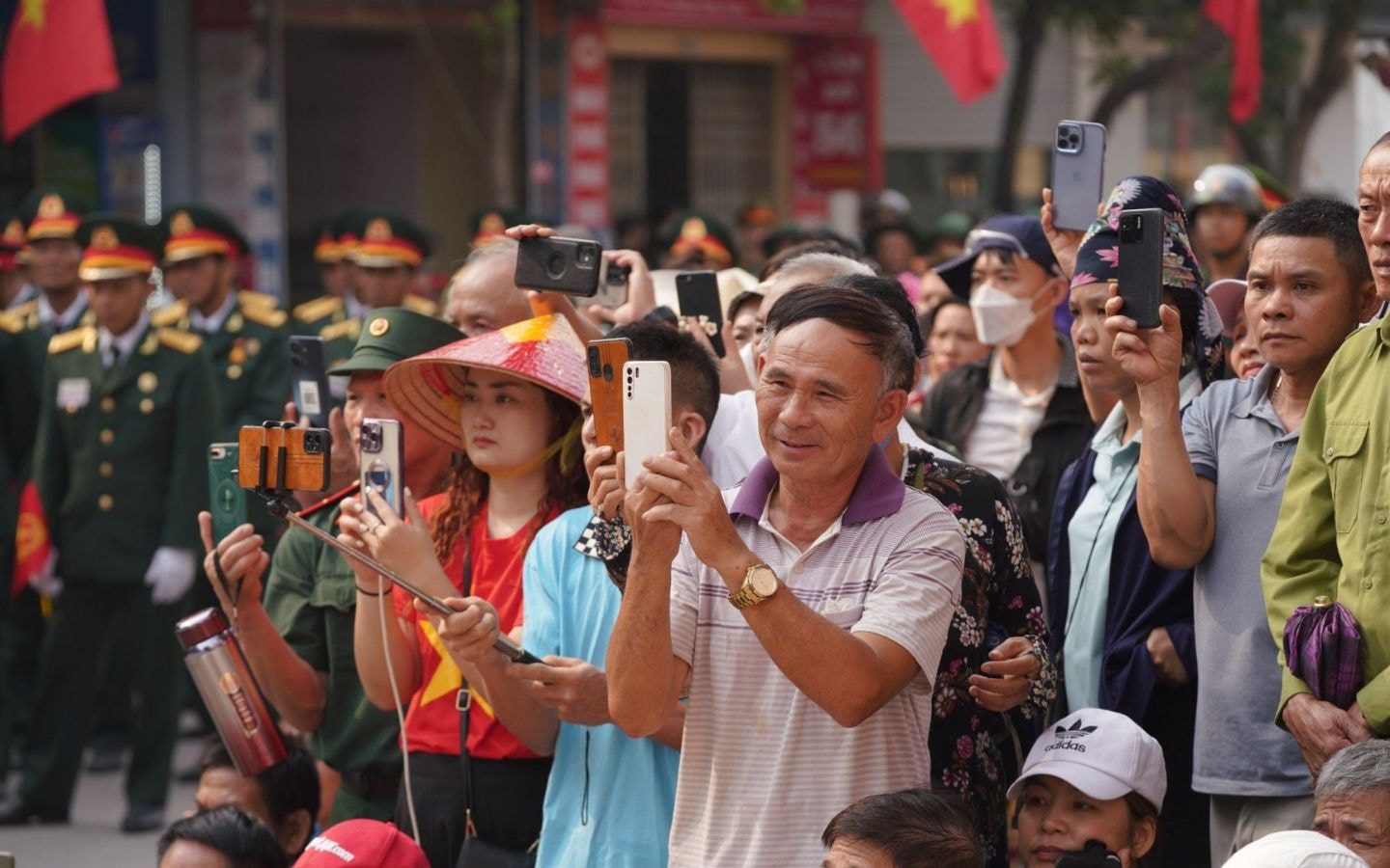 9 things to note when watching a parade to help you have a complete experience