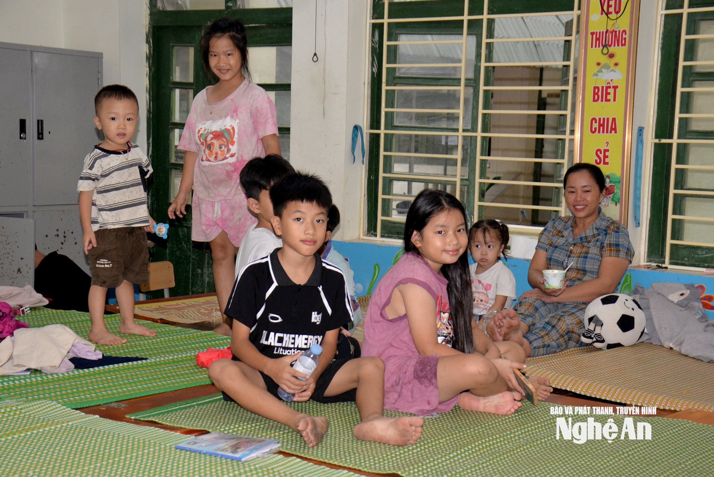 ឌីស៊ី ៧ (២)