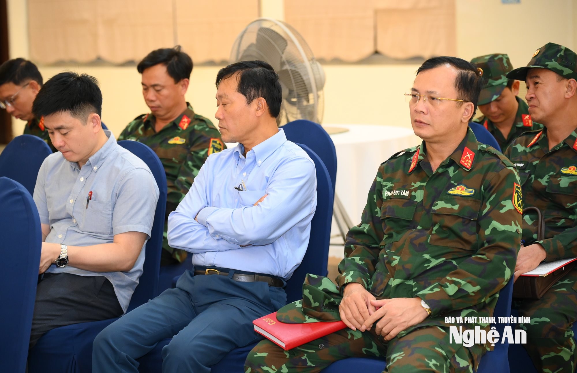 Phó Thủ tướng-11