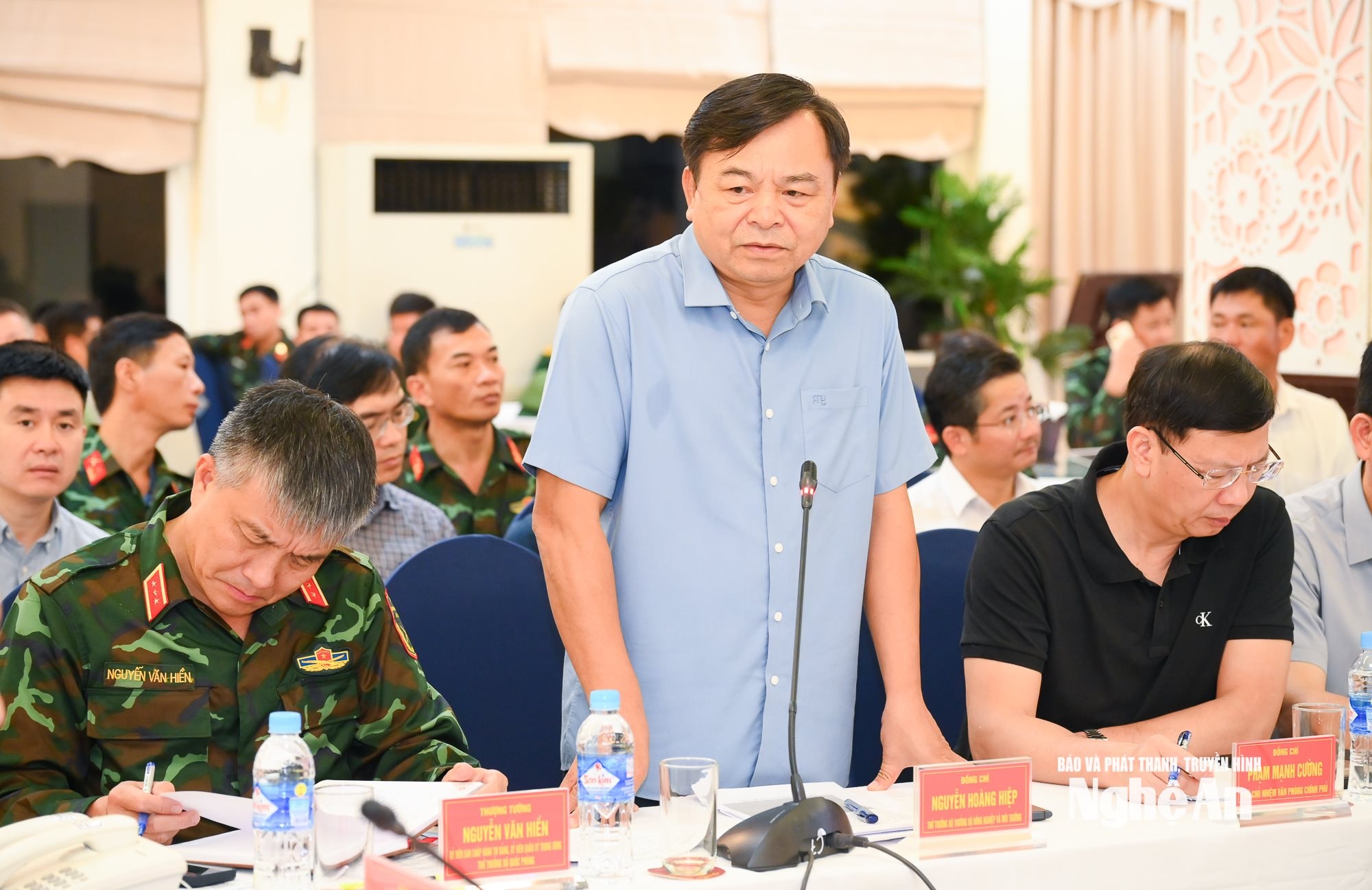 Phó Thủ tướng-16