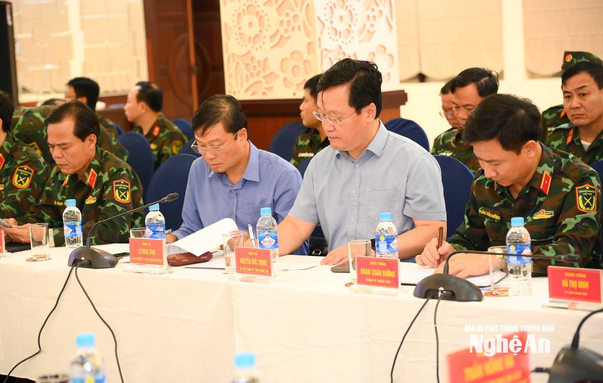 Phó Thủ tướng-17