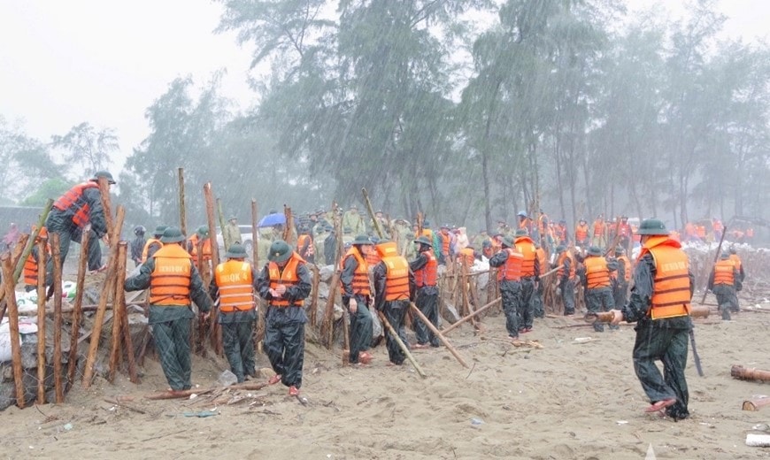 Tin ÁP THẤP NHIỆT ĐỚI (suy yếu từ BÃO SỐ 5 - KAJIKI); CẢNH BÁO MƯA LỚN, LŨ QUÉT, SẠT LỞ ĐẤT và CÁC CHỈ ĐẠO ỨNG PHÓ