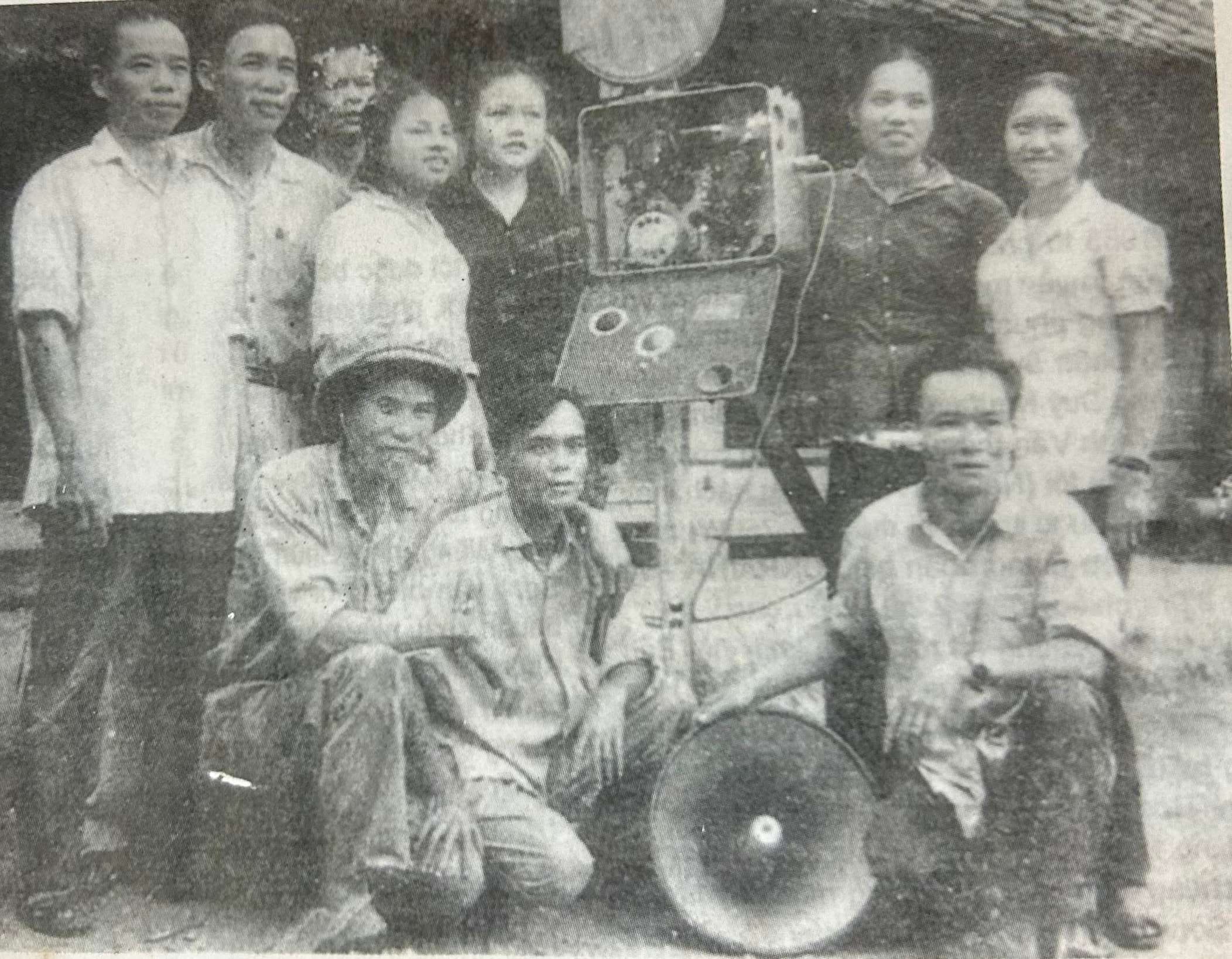 Mobiles Kinoteam in Do Luong