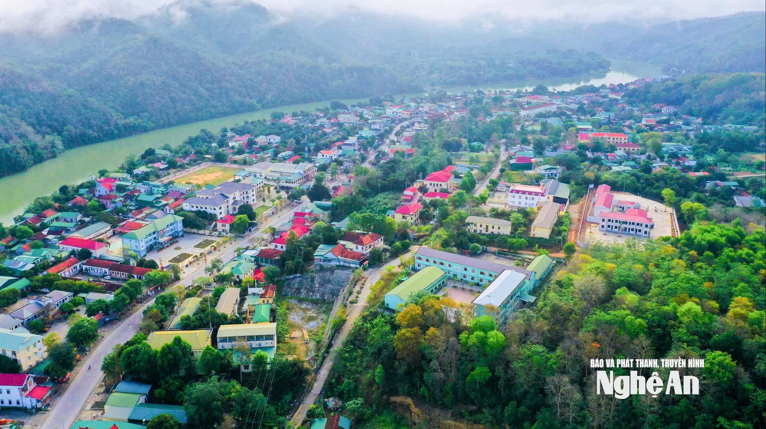 1.ảnh pv
