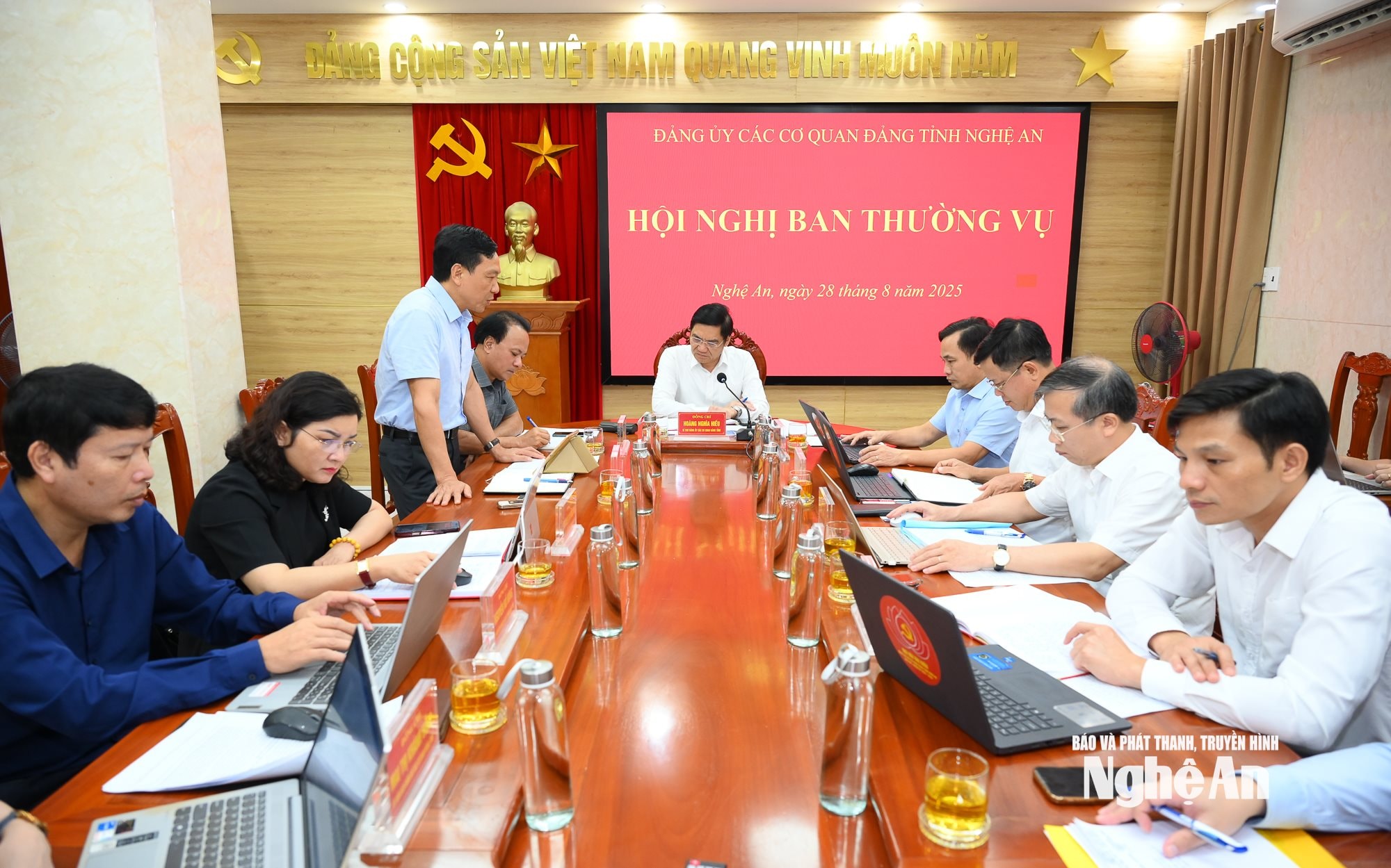 Cơ quan Đảng tỉnh-7