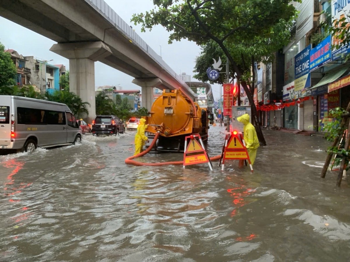 Hà Nội xử lý ảnh hưởng hoàn lưu bão số 5, sẵn sàng cho các sự kiện chào mừng kỷ niệm 80 năm Quốc Khánh 2/9