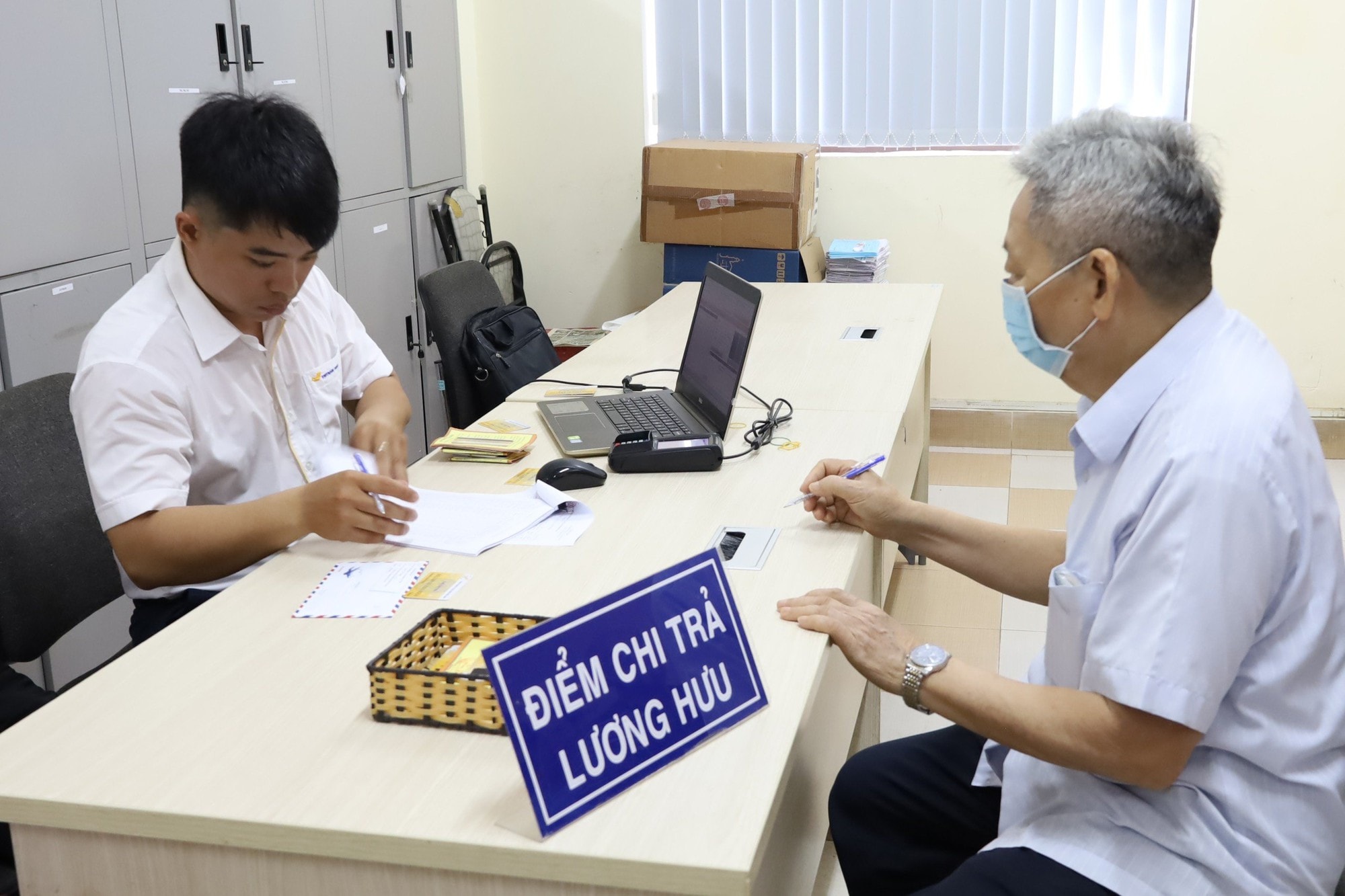Lịch chi trả lương hưu tháng 9 trùng với Quốc Khánh 2/9 được xử lý như thế nào