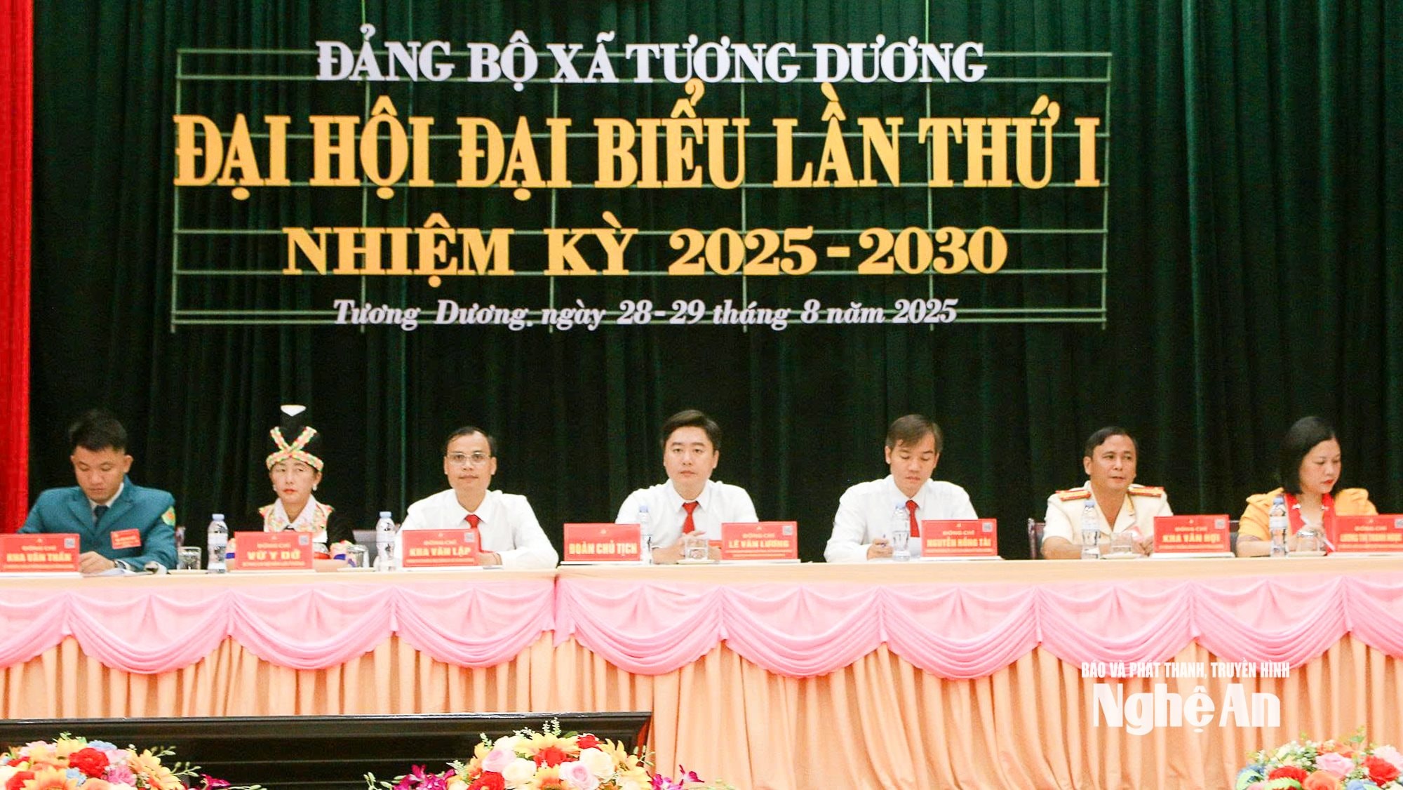 Đại hội xã Tương Dương-2