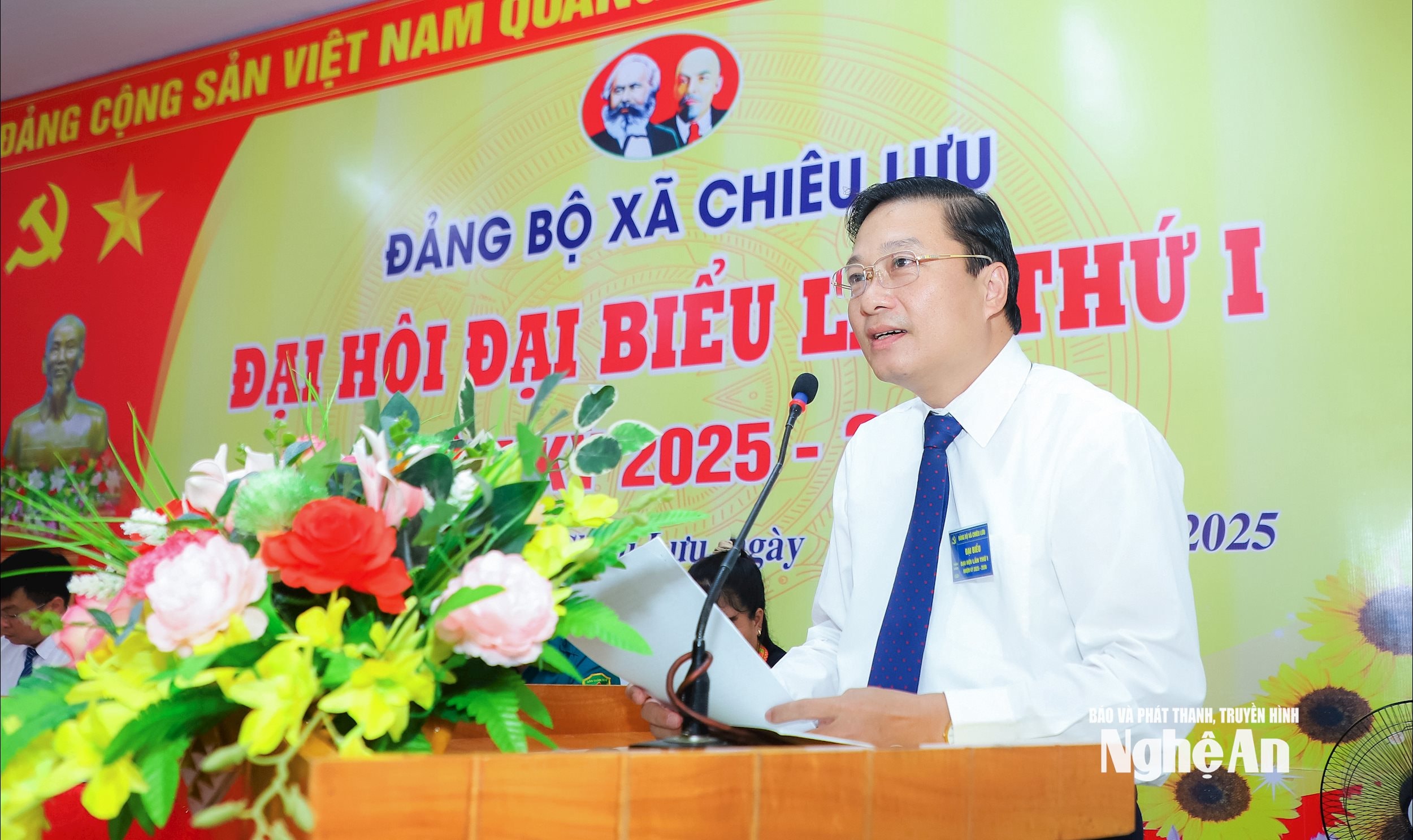 Đồng chí Lê Hồng Vinh - Phó Bí thư Tỉnh ủy, Chủ tịch UBND tỉnh phát biểu chỉ đạo Đại hội. Ảnh: Thành Duy