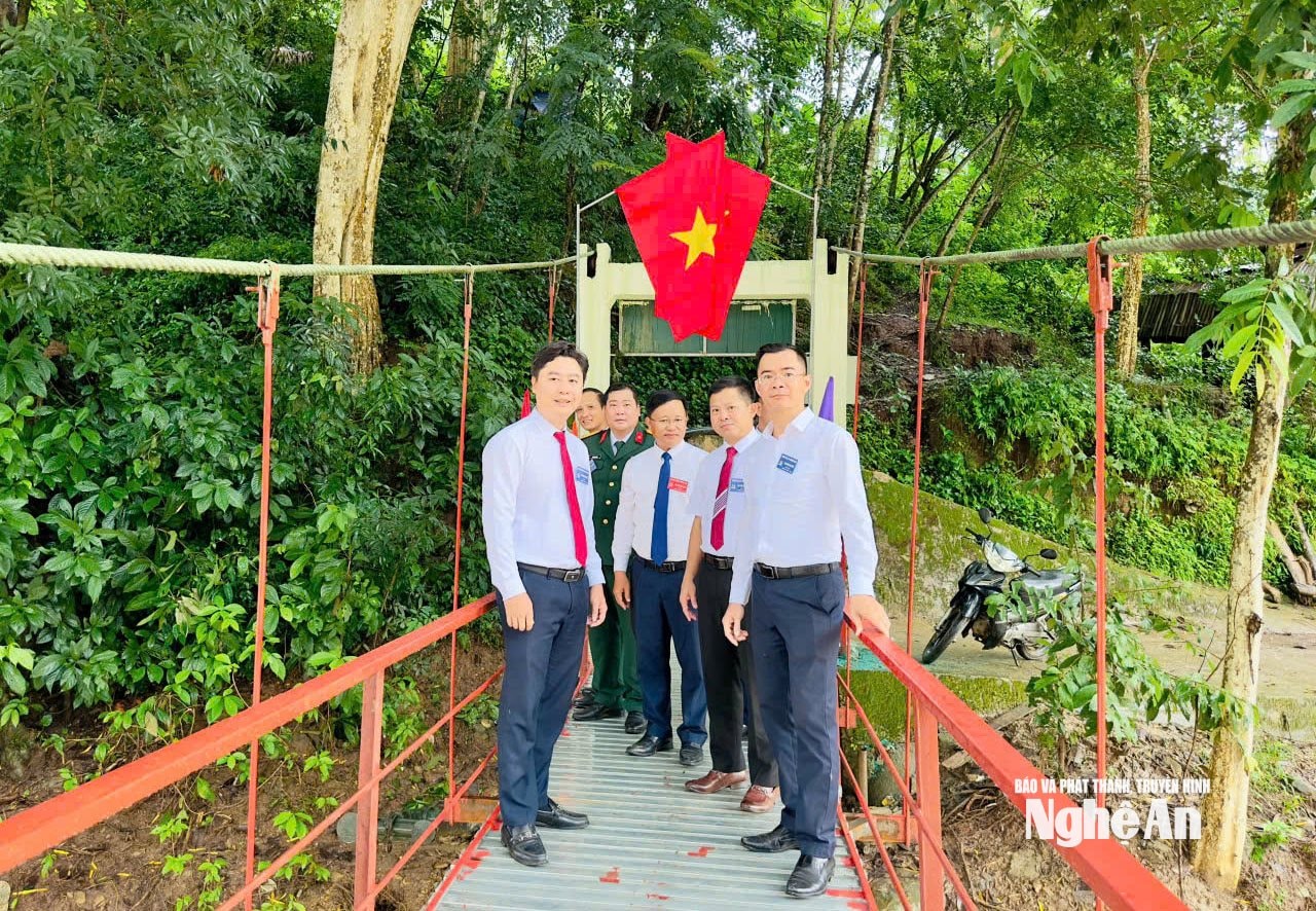 cầu 1