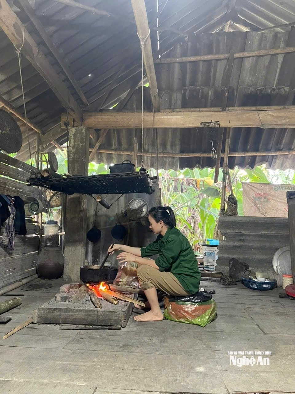 Những hình anh dung dị của cuộc sống đời thường được Quyên chuyển tải qua video. Ảnh NVCC