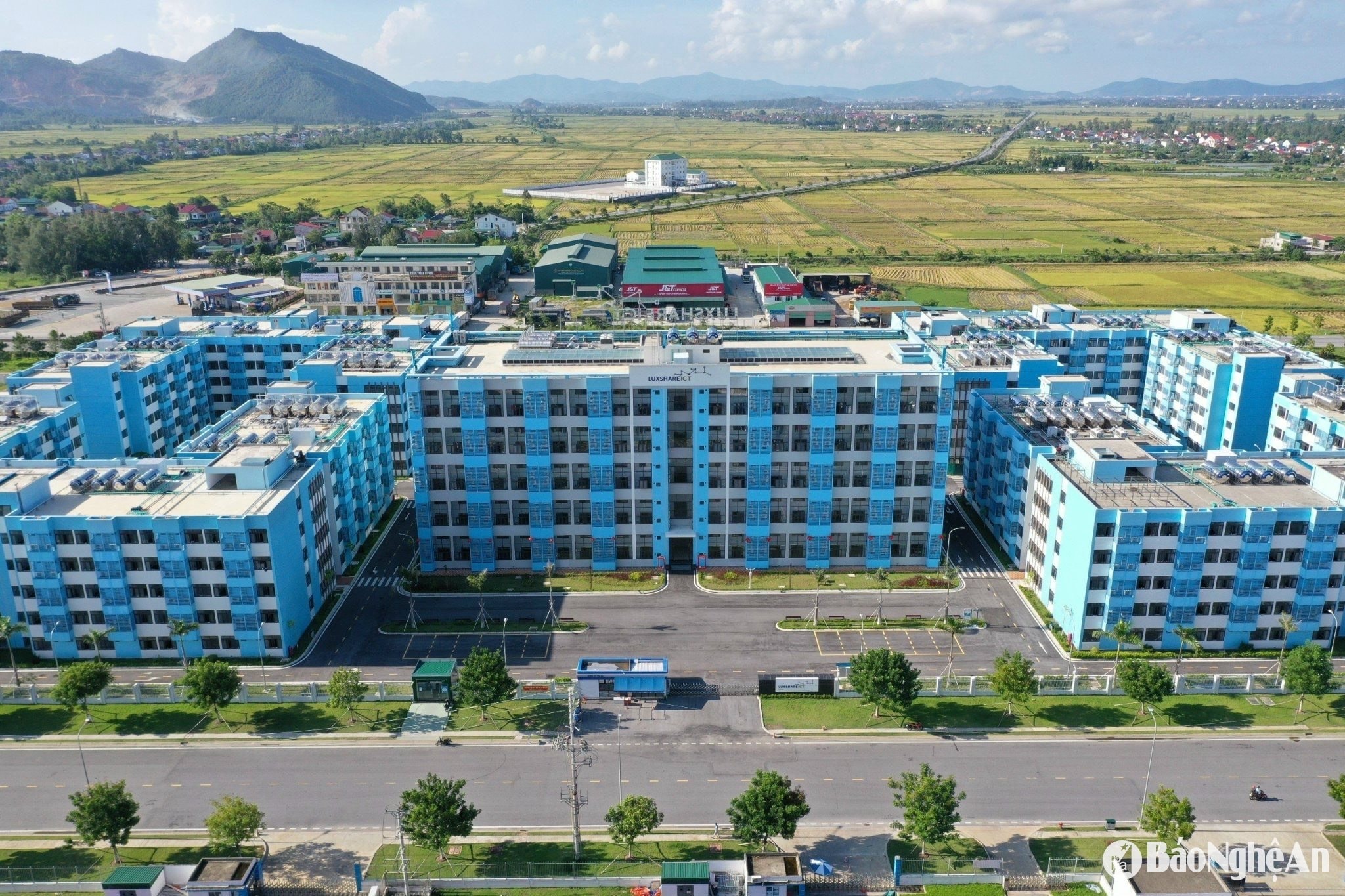 Ký túc xá Nhà máy Luxshare-ICT Nghệ An ở Khu công nghiệp VSIP Nghệ An. Ảnh Trân Châu