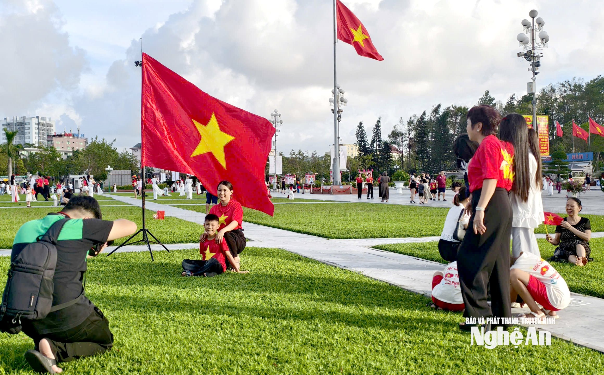 du lịch tại chỗ dịp 2:9 ảnh Diệp Thanh0