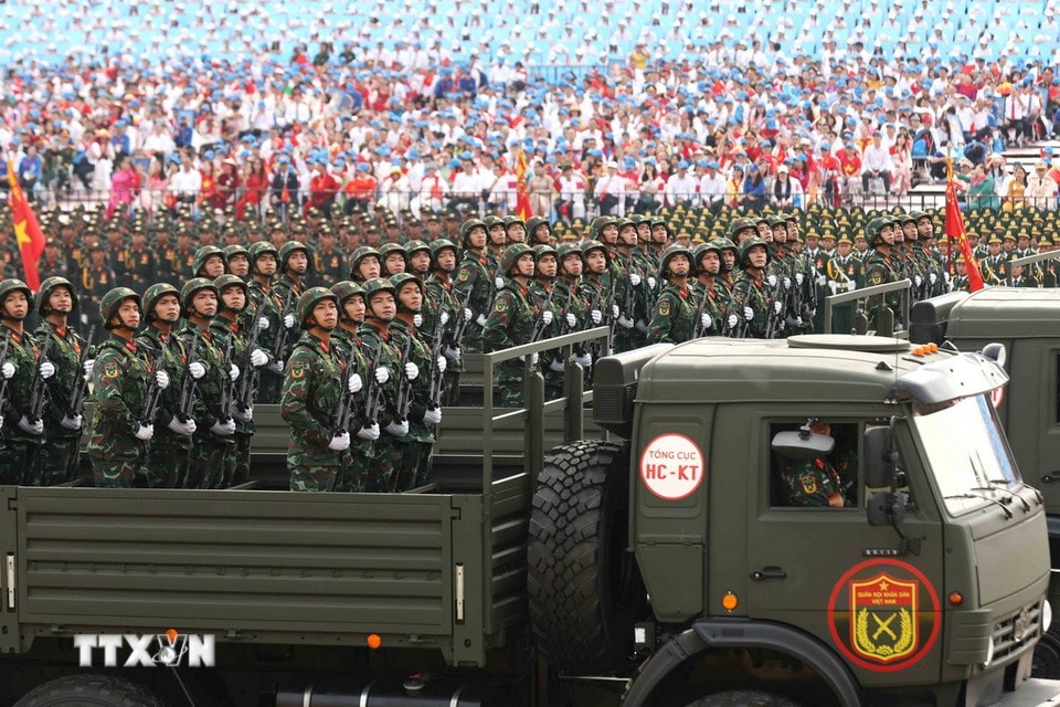 Khối xe lựu pháo 152mm D-20