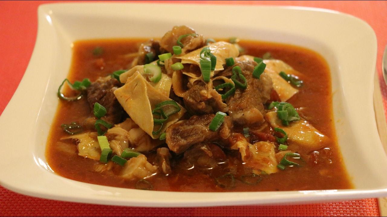 Mẹo nấu ăn: Cách làm váng đậu kho trứng cút siêu ngon từ 3 nguyên liệu đơn giản