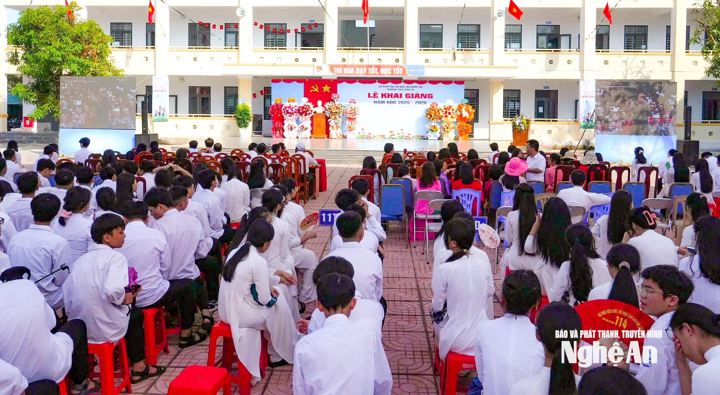 Khai giảng (13)