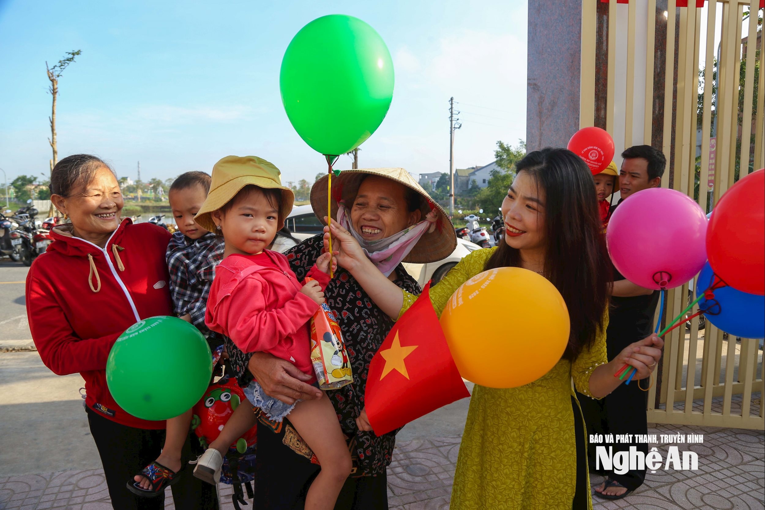 truong mam non nguyen hue (2)