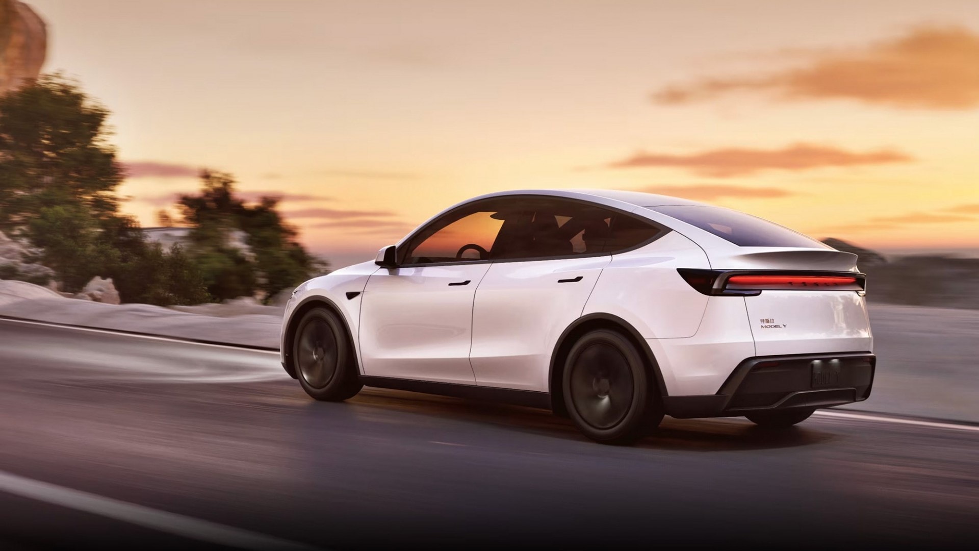 Tesla Model Y 2025 bị thu hồi khẩn vì lỗi phần mềm nguy hiểm