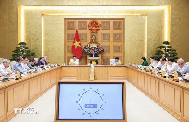 Thủ tướng Phạm Minh Chính làm việc với Hội đồng Tư vấn chính sách. (Ảnh: Dương Giang/TTXVN) ttxvn-thu-tuong-pham-minh-chinh-lam-viec-voi-hoi-dong-tu-van-chinh-sach-0709-2.jpg