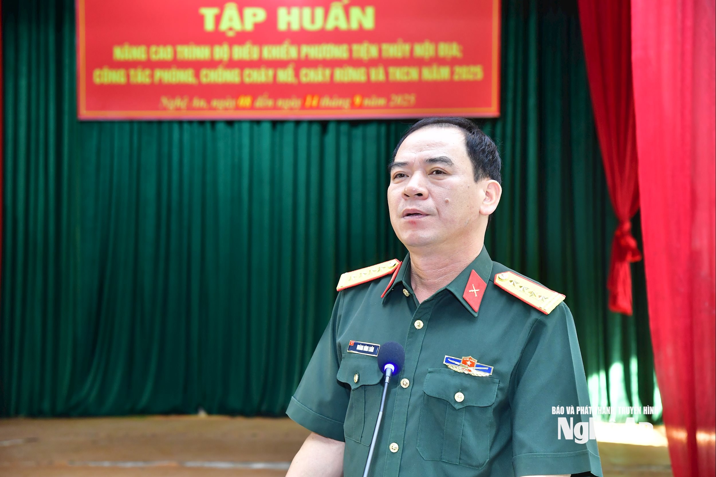anh 2