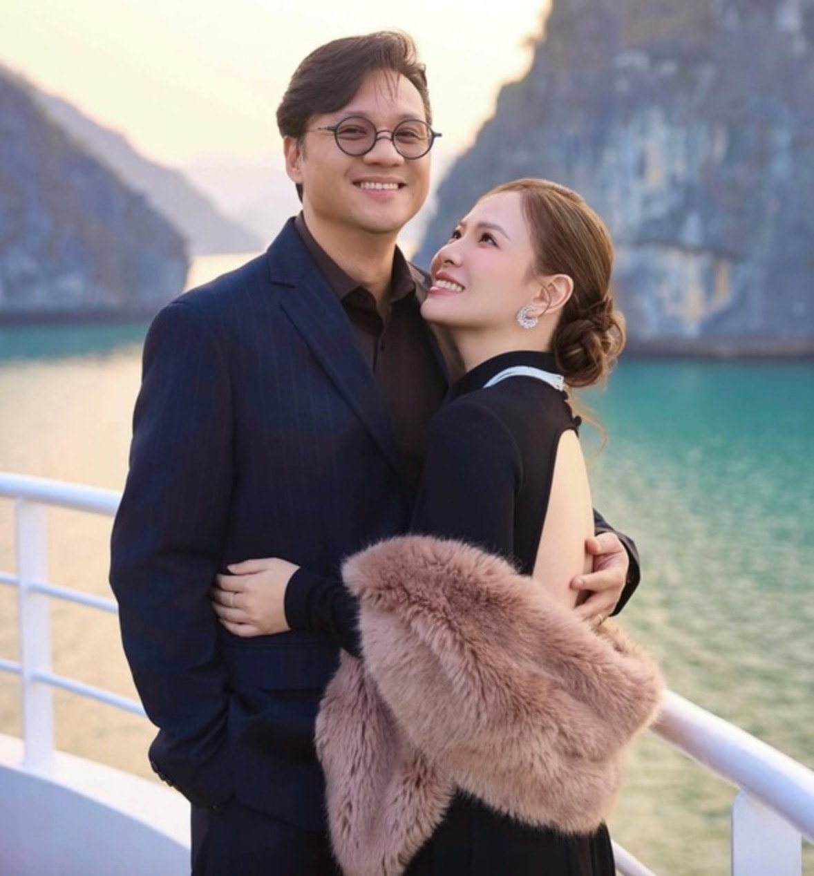 Đan Lê và Khải Anh đã gắn bó suốt 25 năm.