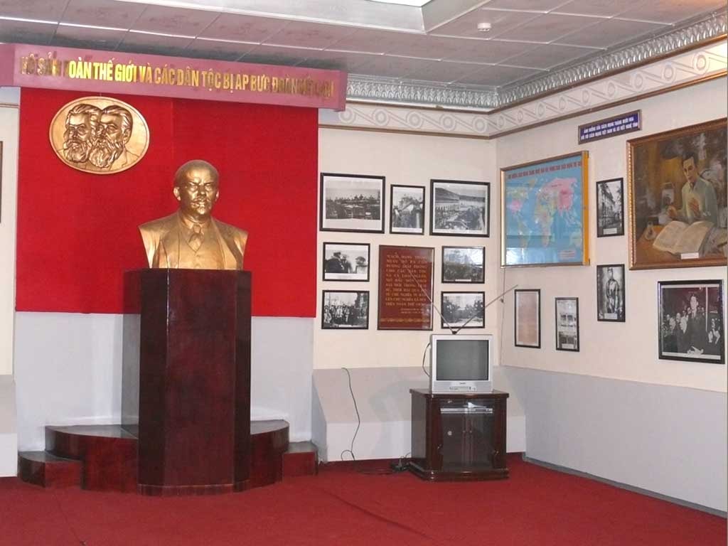 Phòng trưng bày số 10