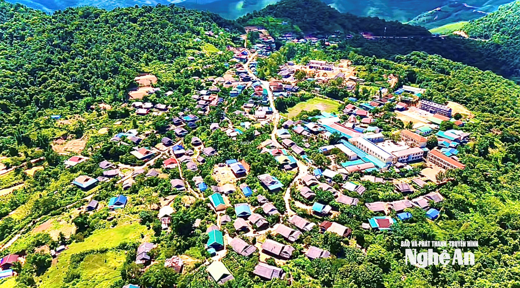 trung tâm xã Keng Đu