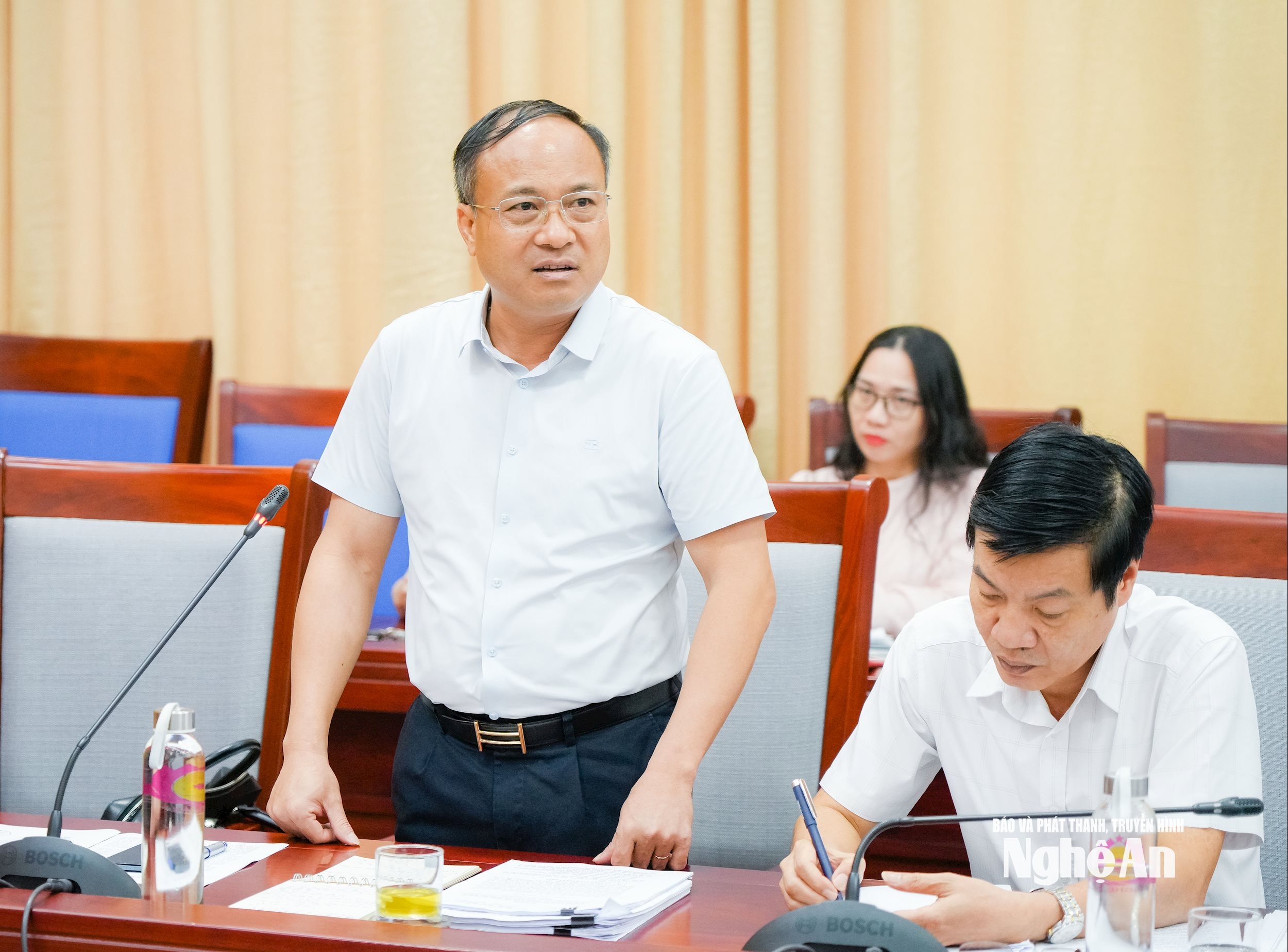 anh hưng