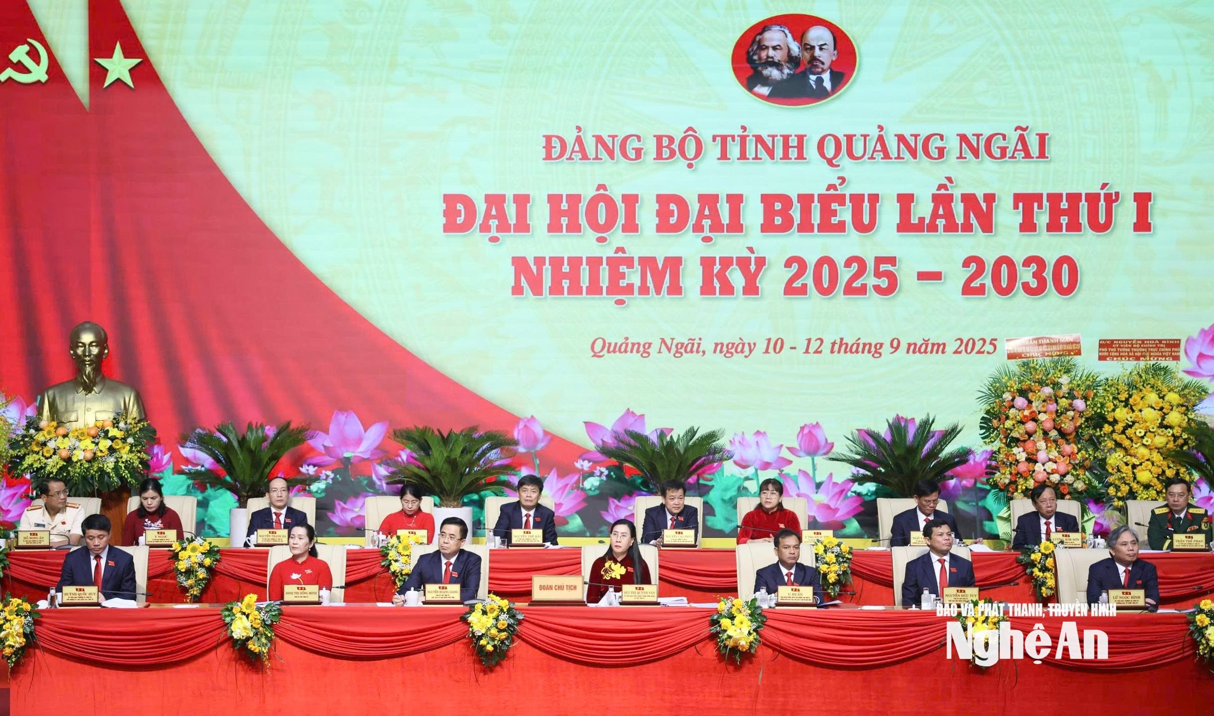  đoàn chủ tịch