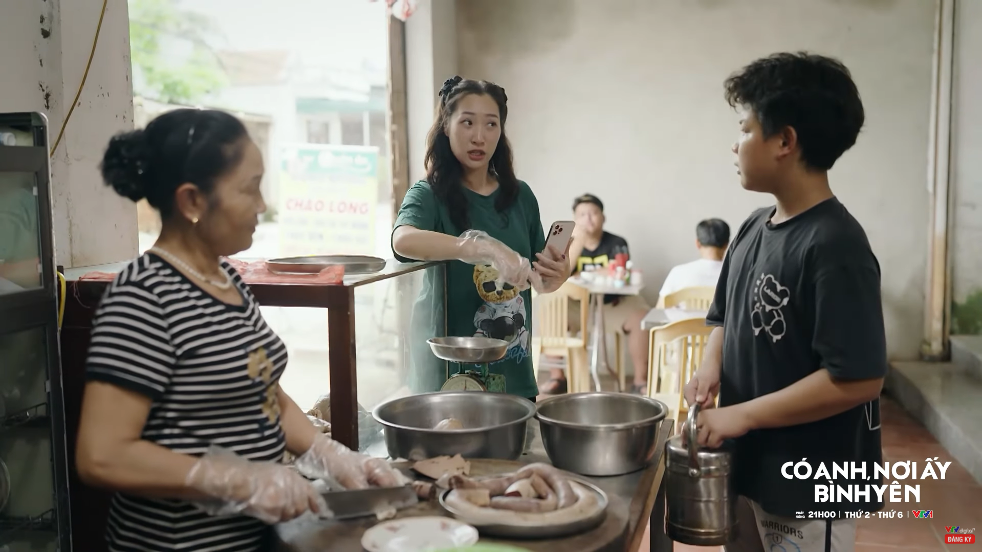 Có anh, nơi ấy bình yên tập 26: Trí trở về, xã Tiên Phong dậy sóng