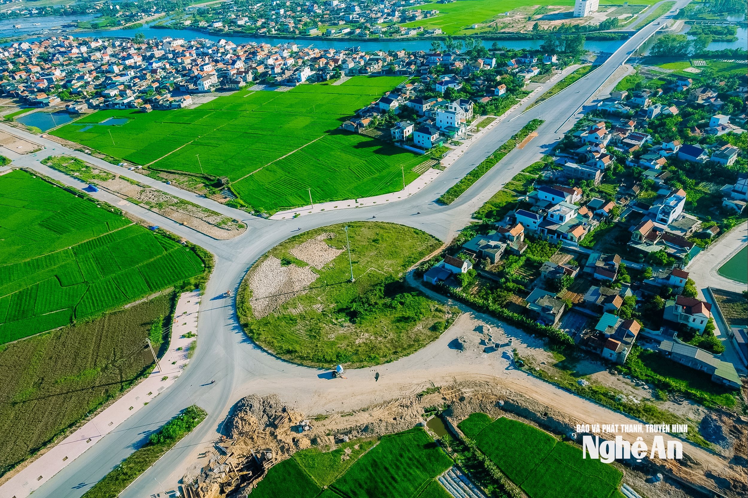  tân mai 4