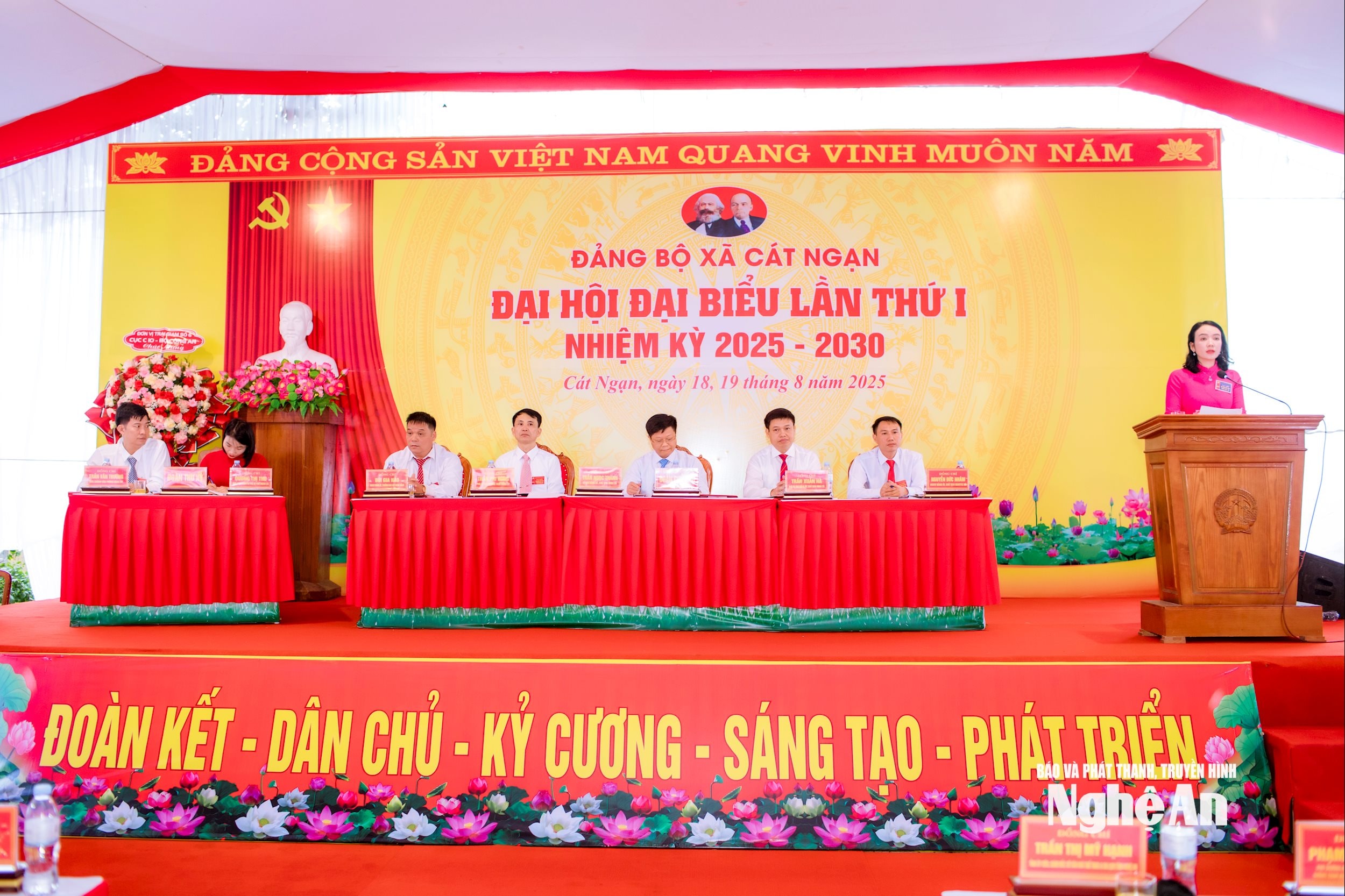  CÁT NGẠN7A8185