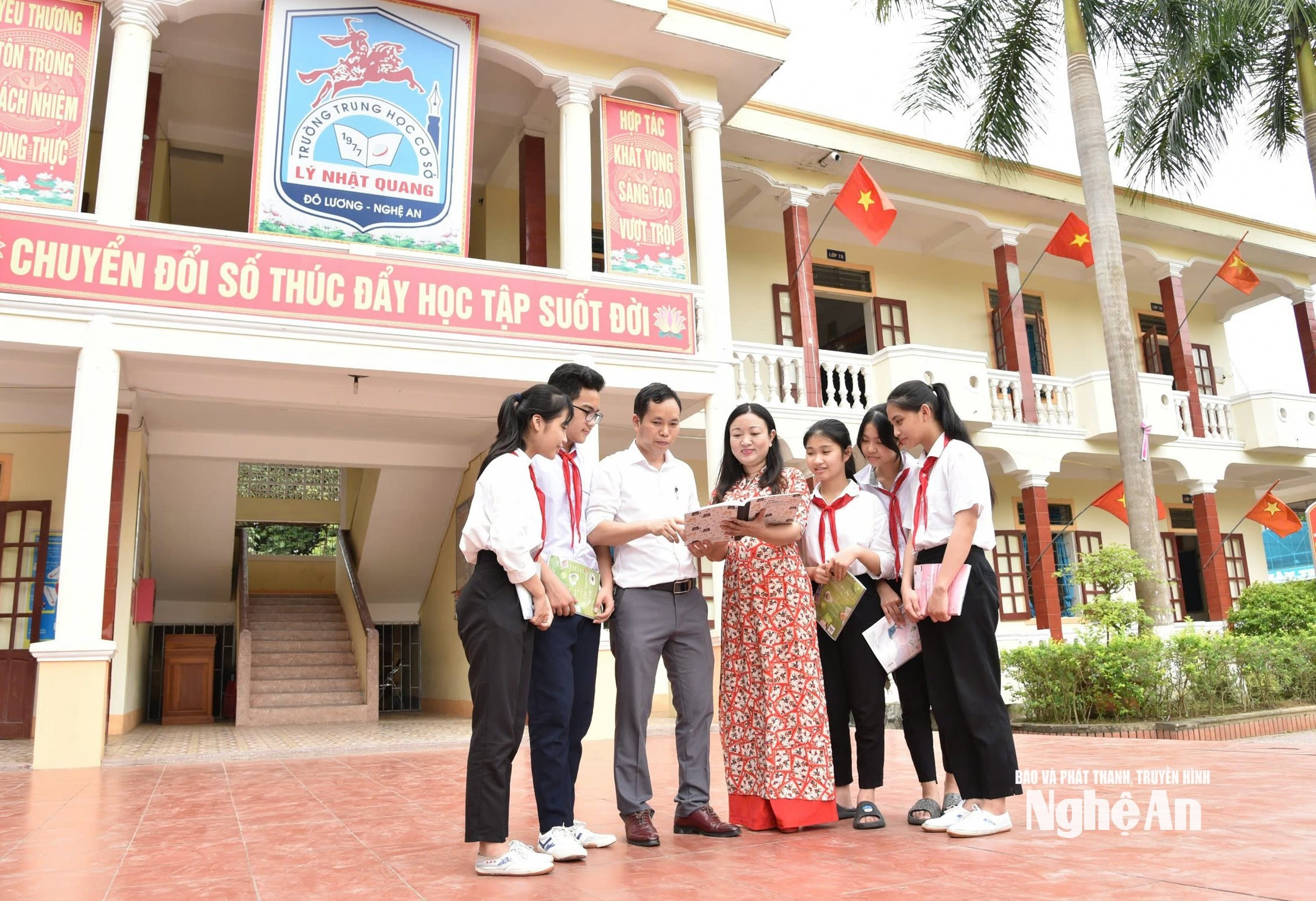 giáo dục