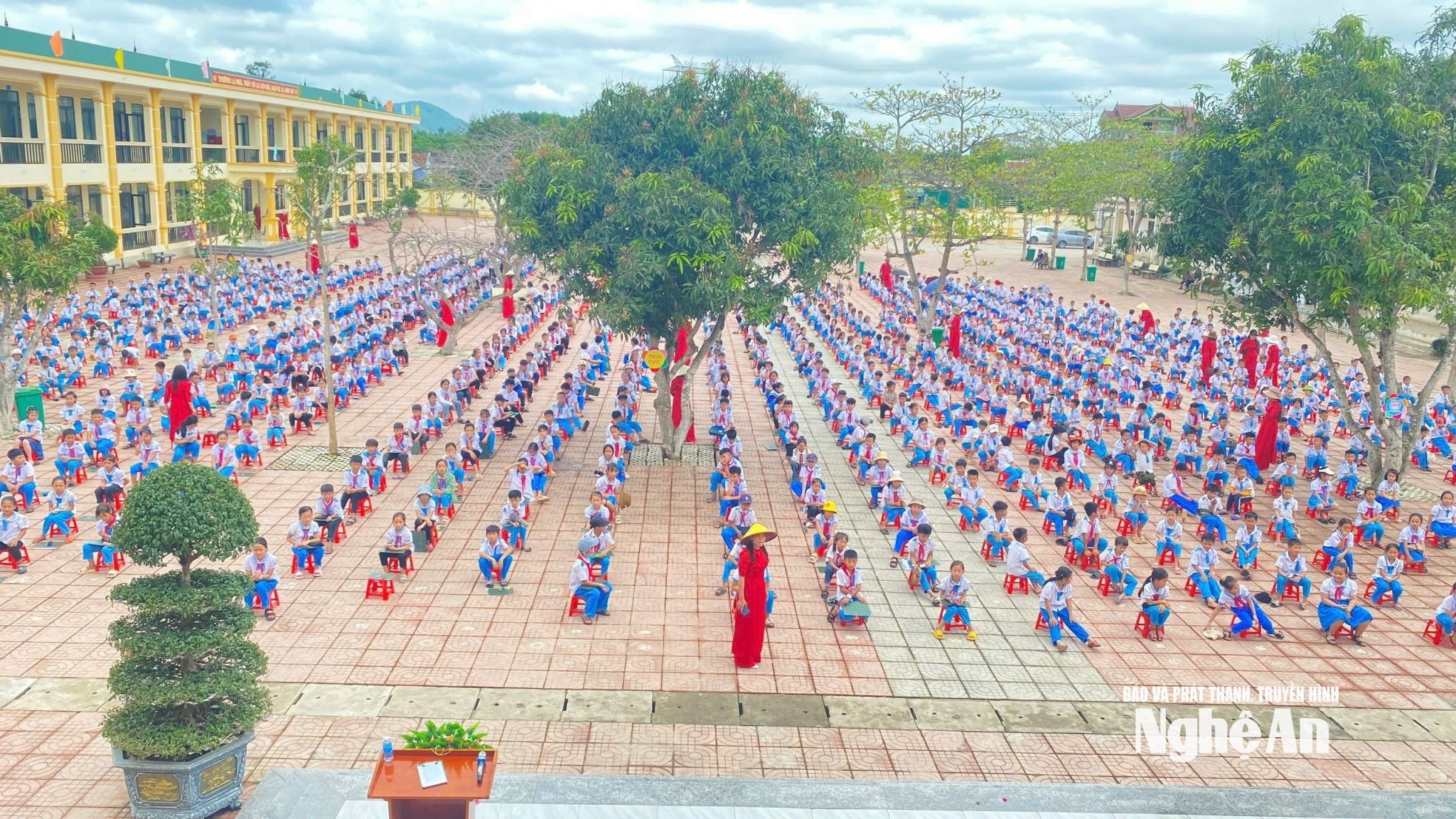 Tiểu học Quỳnh Tam