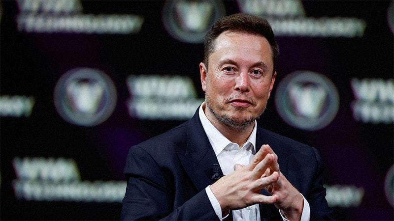 Elon Musk chi gần 1 tỷ USD mua thêm cổ phiếu Tesla
