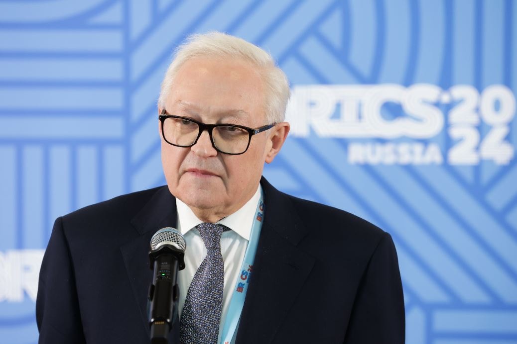 không có ý nghĩa gì về cuộc gặp ba bên nga ukraine và mỹ