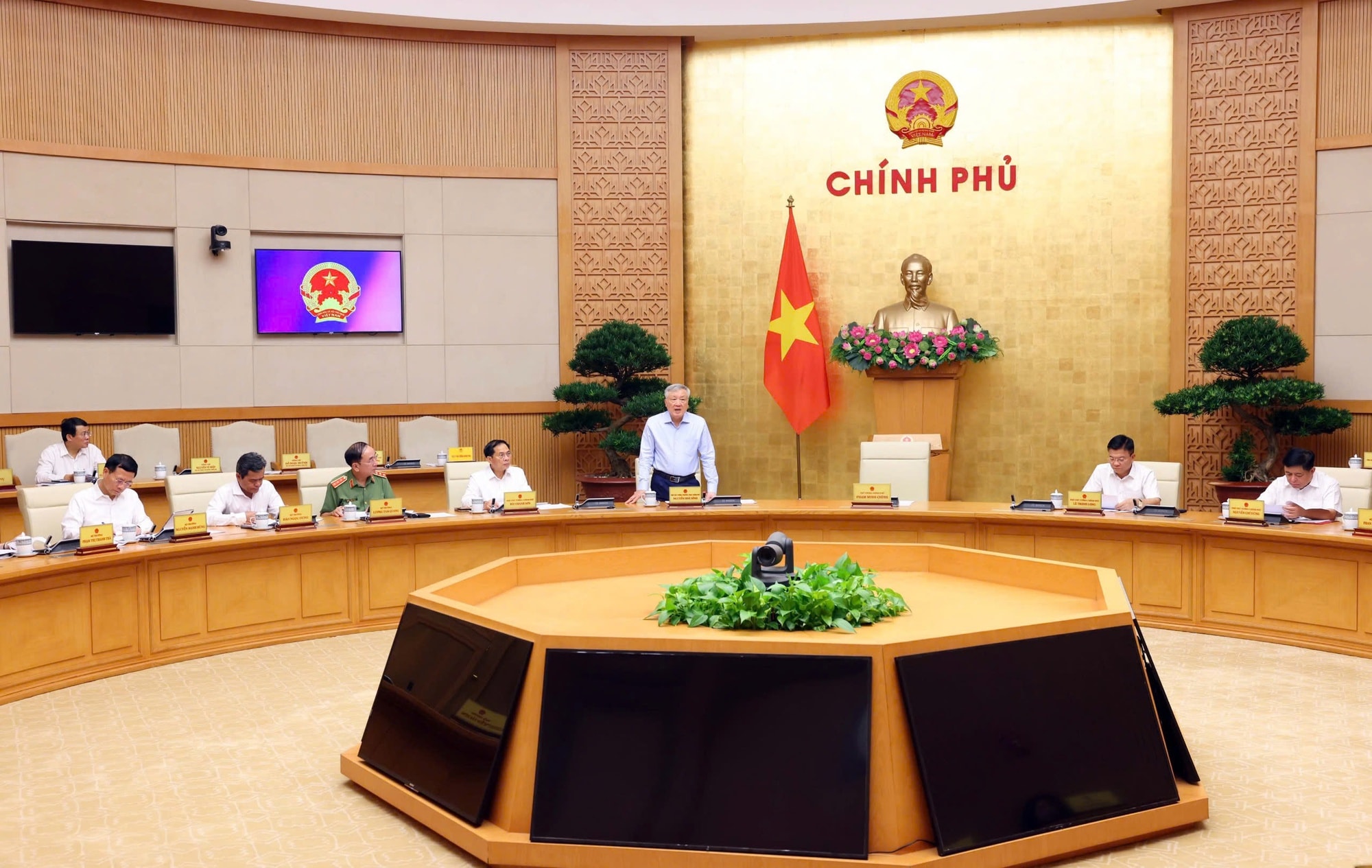 Chủ động triển khai nhiệm vụ về vận hành mô hình chính quyền địa phương 2 cấp- Ảnh 1. Chủ động triển khai nhiệm vụ về vận hành mô hình chính quyền địa phương 2 cấp- Ảnh 1.