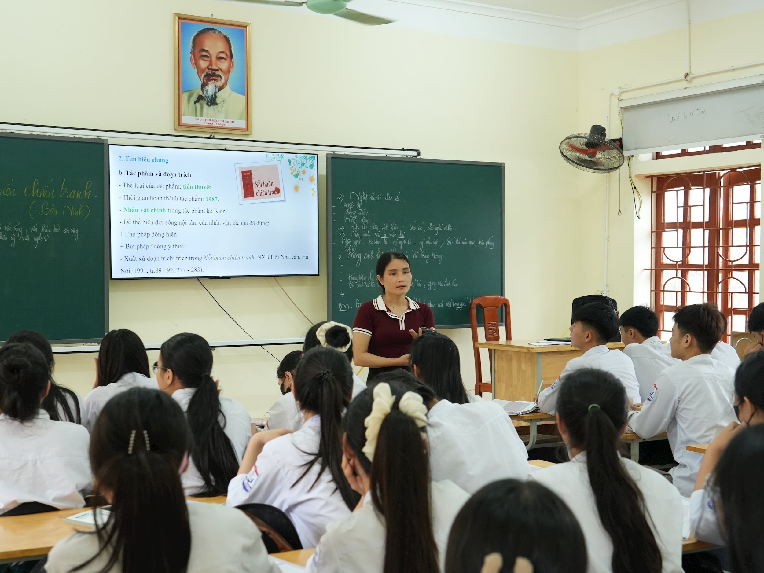 Tiết học của học sinh Trường THPT Đô Lương 4. Ảnh: Mỹ Hà