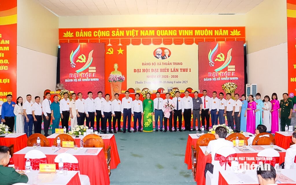  chấp hành