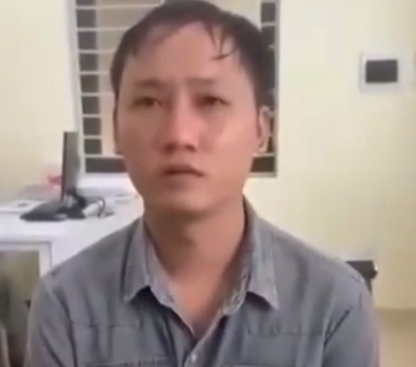 Kẻ dùng dao truy sát 